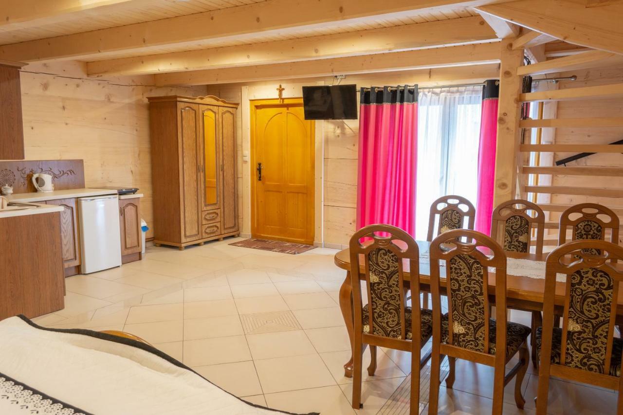 무르자시츨 Lesny Dwor B&B 외부 사진